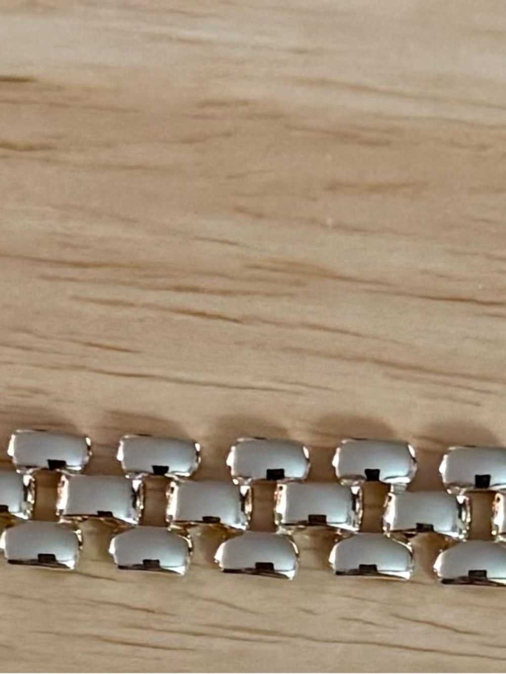 Elegant White and Gold Link Bracelet - Women Jewelry